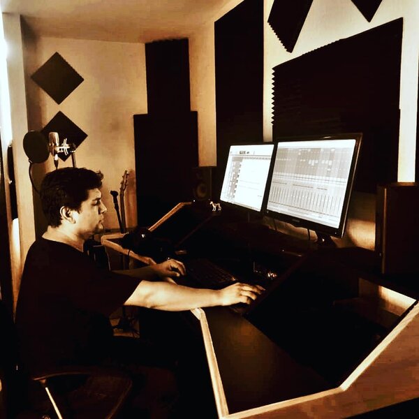 A Dúo Studio - Estudio de grabación y producción musical profesional en Lima Perú - Rock, Pop Rock y Baladas